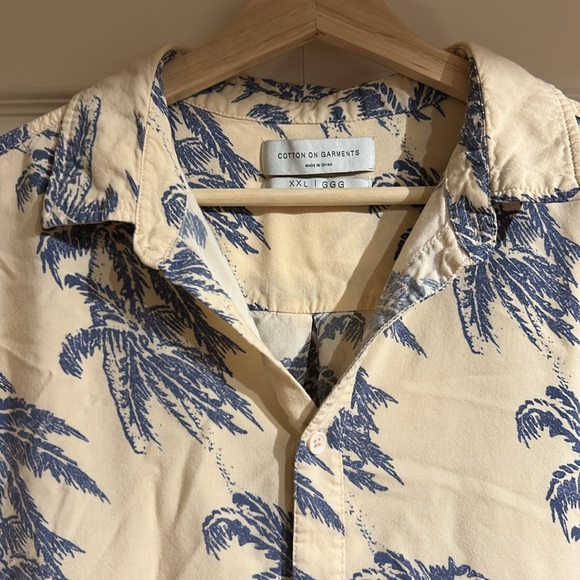 Cotton On Shirt - Picture 2 of 6